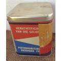 Vintage `Herdenking van die Gelofte-Petermaritzburg Des 1955` 1 Lb. Nett Tekker Koffie Blik