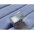 DISCOUNT!! Silver Mother-Of-Pearl Ring
