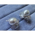 18ct Gold, Diamond and Pearl Earrings