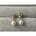 Stunning 9ct Gold Pearl Earrings