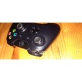 XBOX ONE 500G + REMOTE AND 2 GAMES