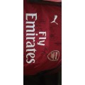 Arsenal 2018-2019 signed Club jersey.With Club COA.