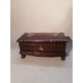 MAGNIFICENT!!!! SOLID STINKWOOD BALL AND CLAW JEWELRY BOX