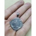 925 STERLING SILVER PENDANT WITH A 1951 ONE SHILLING GEORGE VI COIN MOUNTED