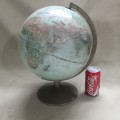 Vintage Better Homes and Gardens True-to-Life 12` Globe
