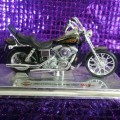 HARLEY DAVIDSON 1997 FXDWG DYNA WIDE GLIDE 1/18 - MAISTO 22 OF 37 ON AUCTION NOW