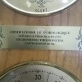 LIMITED EDITION (1 OF 500) VINTAGE HYGROMETER / THERMOMETER IN A BEAUTIFUL SOLID OAK CASE