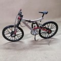 3D Metal Retro Nostalgic Road Mountain Bike Model 1:10