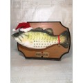 VINTAGE GEMMY BIG MOUTH BILLY BASS CHRISTMAS MOTION CONTROLLED SINGING FISH (LIKE NEW)