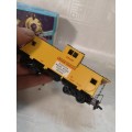 Vintage HO Scale Union Pacific UP 25743 Train Caboose Complete with Booklet & Box