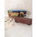 Vintage HO Scale Union Pacific Single Door Boxcar Complete with Booklet & Box