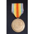 WW1 Victory Medal 199798 GNR. C. LUFFMAN. R.A.                U27