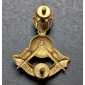 South African Engineers Corps Cap Badge               X66