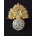 Royal Regiment Of Fusiliers Officers Silver And Gilt Cap Badge ( Anodised Staybrite )    X137