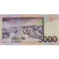 2004 S. Tome E Principe 5000 Dora`s Banknote in Uncirculated and Crisp Condition.