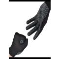 Non slip polyamide fishing gloves