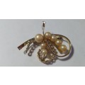 Faux Pearl and Gold Tone Swirl Brooch