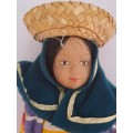 Porcelain Dolls of the World - Peru  -  +/-23cm x +/-12cm