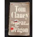 Tom Clancy - The Bear and the Dragon  - Paperback/Softcover -  Pages 1137   - As per photo`s