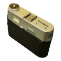 Vintage Voigtlander Vitoret F 35mm film camera with leather case.