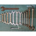 Various Spanners : 1 flat end / 1 combination / 5 rings / 8 open ends