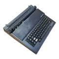 Olivetti Praxis 20 typewriter - Selling as spares