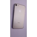 iPhone 7 - Silver - 32GB - Excellent Condition