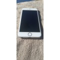 iPhone 6 - Silver - 64GB - Excellent Condition