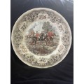 Plate display Churchill The Find