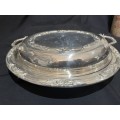 Serving/entree dish silver plated