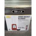 Gym Sports Blender machine for shakes and smoothies BELLA brand