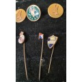 A COLLECTION OF VINTAGE BADGES ANDPIN SOLD AS IS