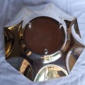 A VINTAGE ROUND SILVER PLATE ON COPPER SERVING TRAY IN GREAT CONDITION SOLD AS IS