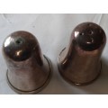 ASET OF VINTAGE SALT AND PEPER SHAKERS SILVER PLATED SOLD AS IS