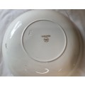 A VINTAGE  WEDGWOOD PLATE OF ETRURIA AND BARLASTON MADE IN ENGLAND , EASTERN FLOWERS PATTERN