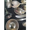 A COLLECTION OF VINTAGE MIXED CUTLERY SOLD AS IS