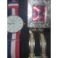 A BULK JOBLOT WOMANS DRESS WATCHES SOLD AS IS NOT TESTED