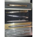 A COLLECTION OF VINTAGE BALLPENS SOLD AS IS