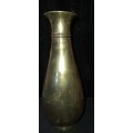 A VINTAGE BRASS VASE SOLD AS IS