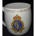 THREE VINTAGE  COLLECTORS  ROYAL MUGS BRITISH GREAT CONDITION SOLD AS IS