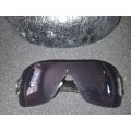 A VINTAGE D AND C WOMANS SUNGLASSES SOLD AS IS