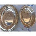 A VINTAGE SIOVER PLATED TURINE IN GREAT CONDITION SOLD AS IS