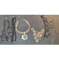 A VINTAGE JOBLOT OF QUALITY COSTUME EVENING NECKLACES SOLD AS IS