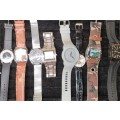 A JOBLOT VINTAGE WOMANS DRESS WATCHES SOLD AS IS NOT TESTED