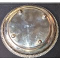A VINTAGE ROUND DEKARONA SILVER PLATED EPNS SERVING BASKET TRAY SOLD AS IS