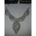 A DISCERNING LADIES COLLECTION OF VINTAGE NECKLACES SOLD AS IS