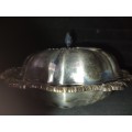 A SILVER PLATED SMALL TURINE IN GOOD CONDITION SOLD AS IS