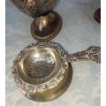 A VINTAGE AND ANTIQUE JOBLOT SILVER PLATED AND EPNS KITCHENALIA SOLD AS IS