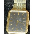 A COLLECTION VINTAGE SEIKO WRIST WATCHES SOLD AS IS NOT TESTED