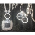 A DISCERNING LADIES COLLECTION OF DESIGNER COSTUME NECKLACES